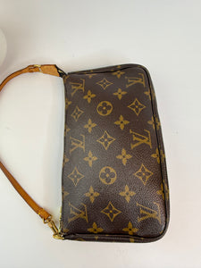 Louis Vuitton Pochette Accessories