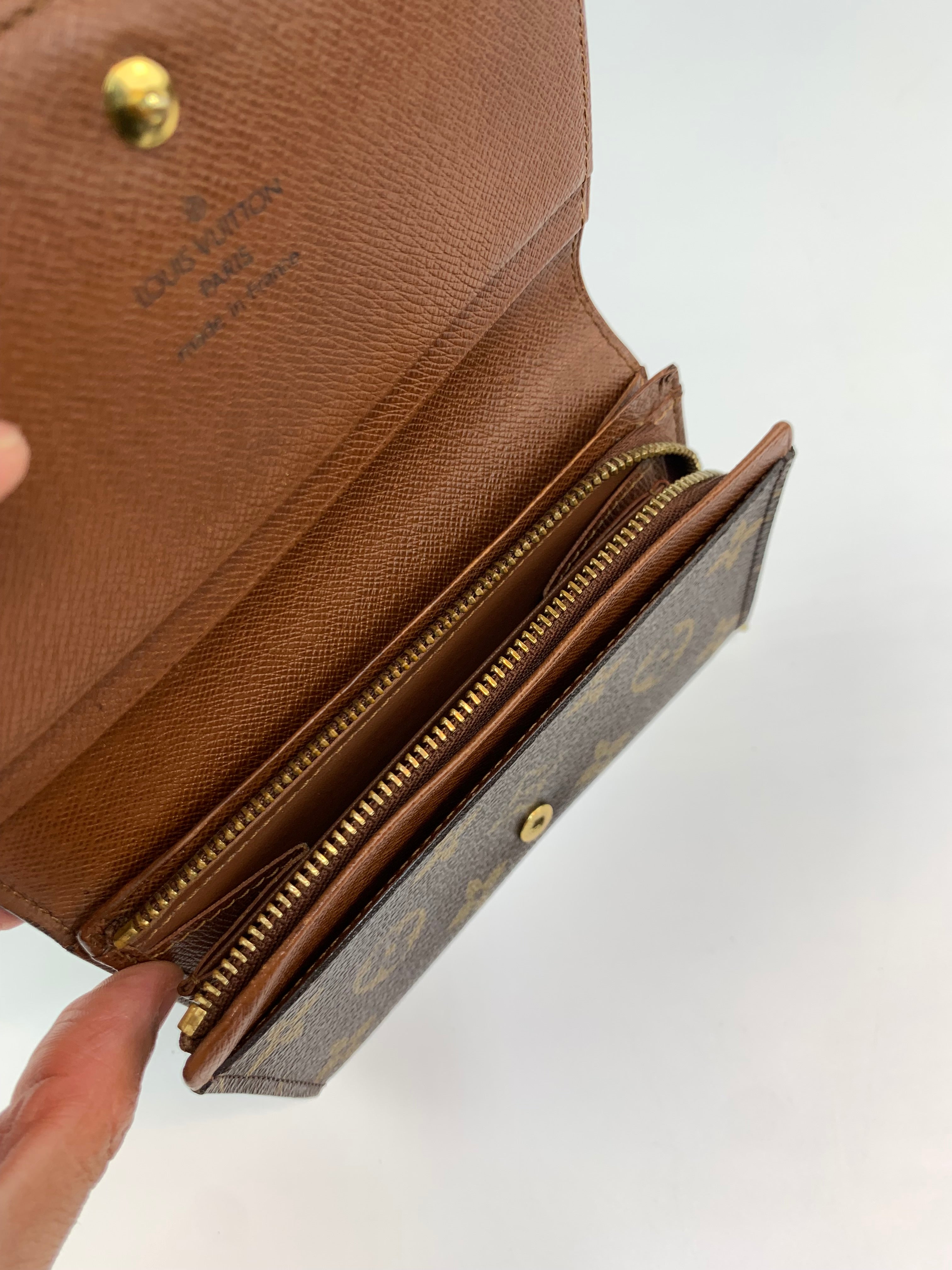 Louis Vuitton Short Wallet