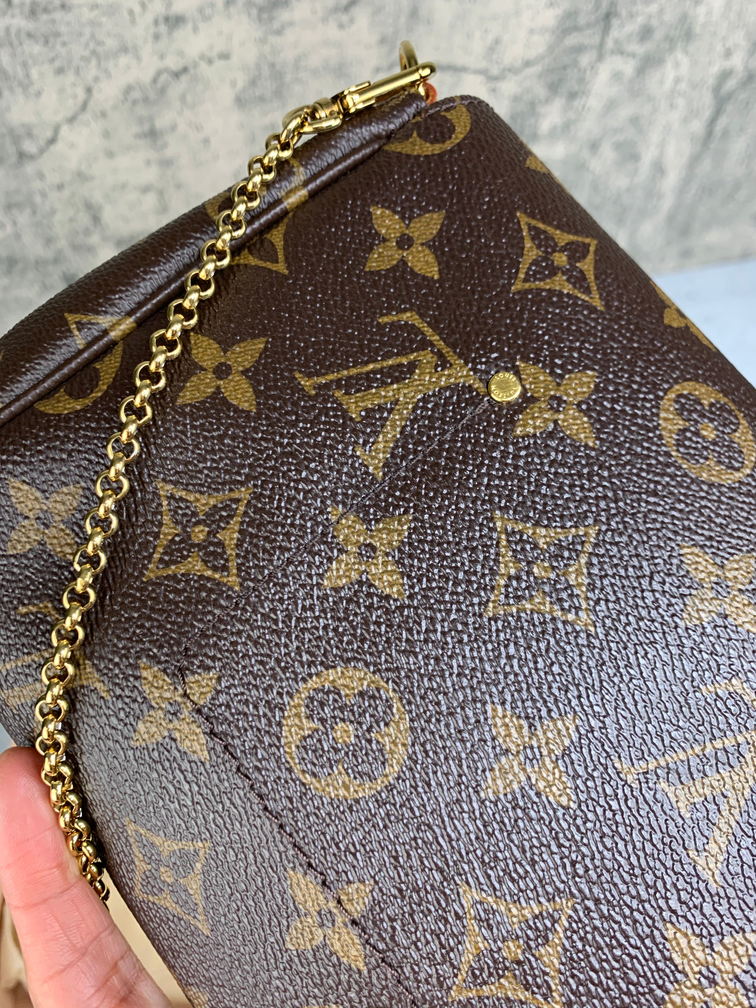 Louis Vuitton Favorite MM