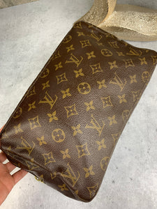 Louis Vuitton Trousse 28