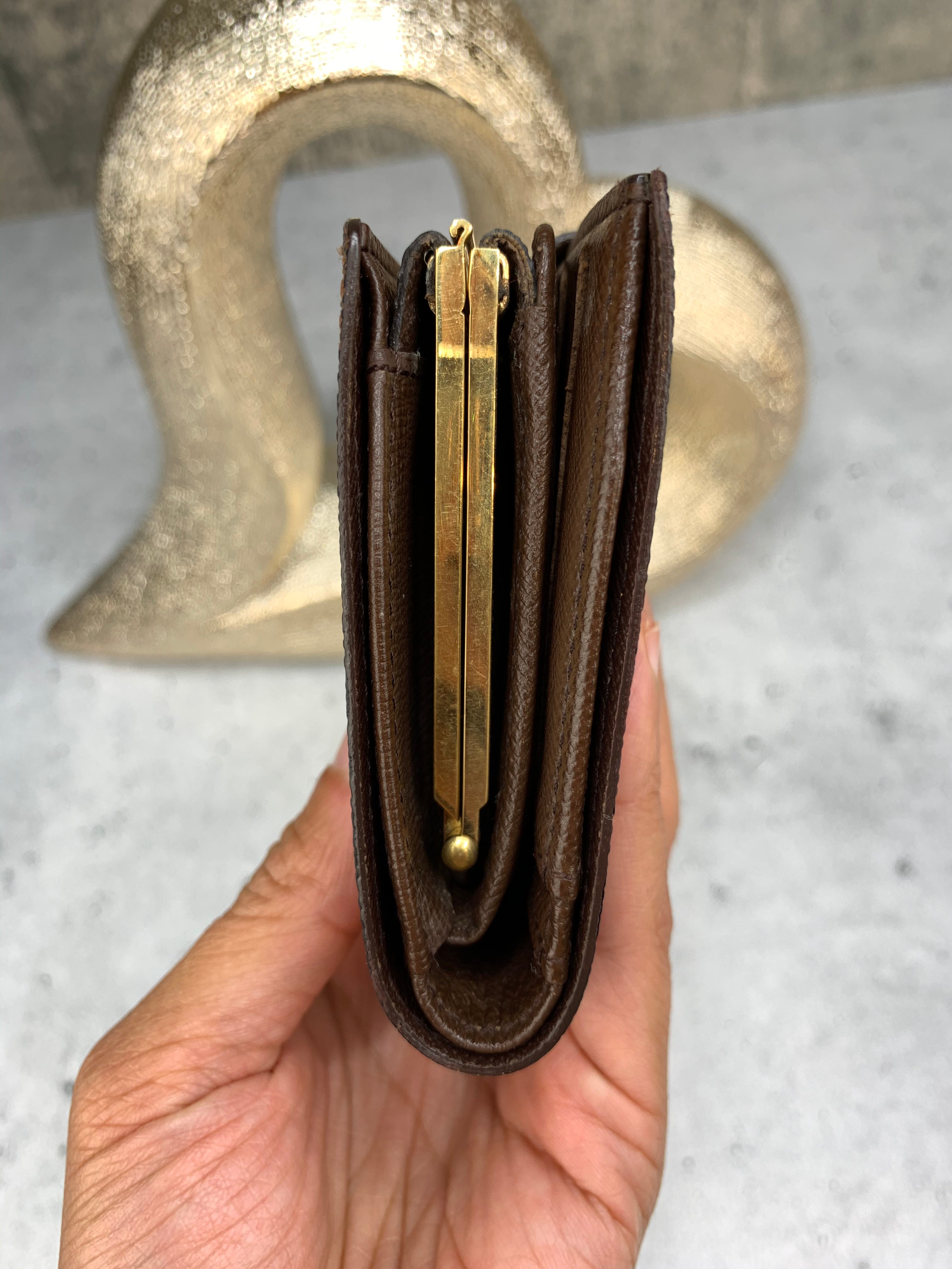 Louis Vuitton Kisslock Short Wallet