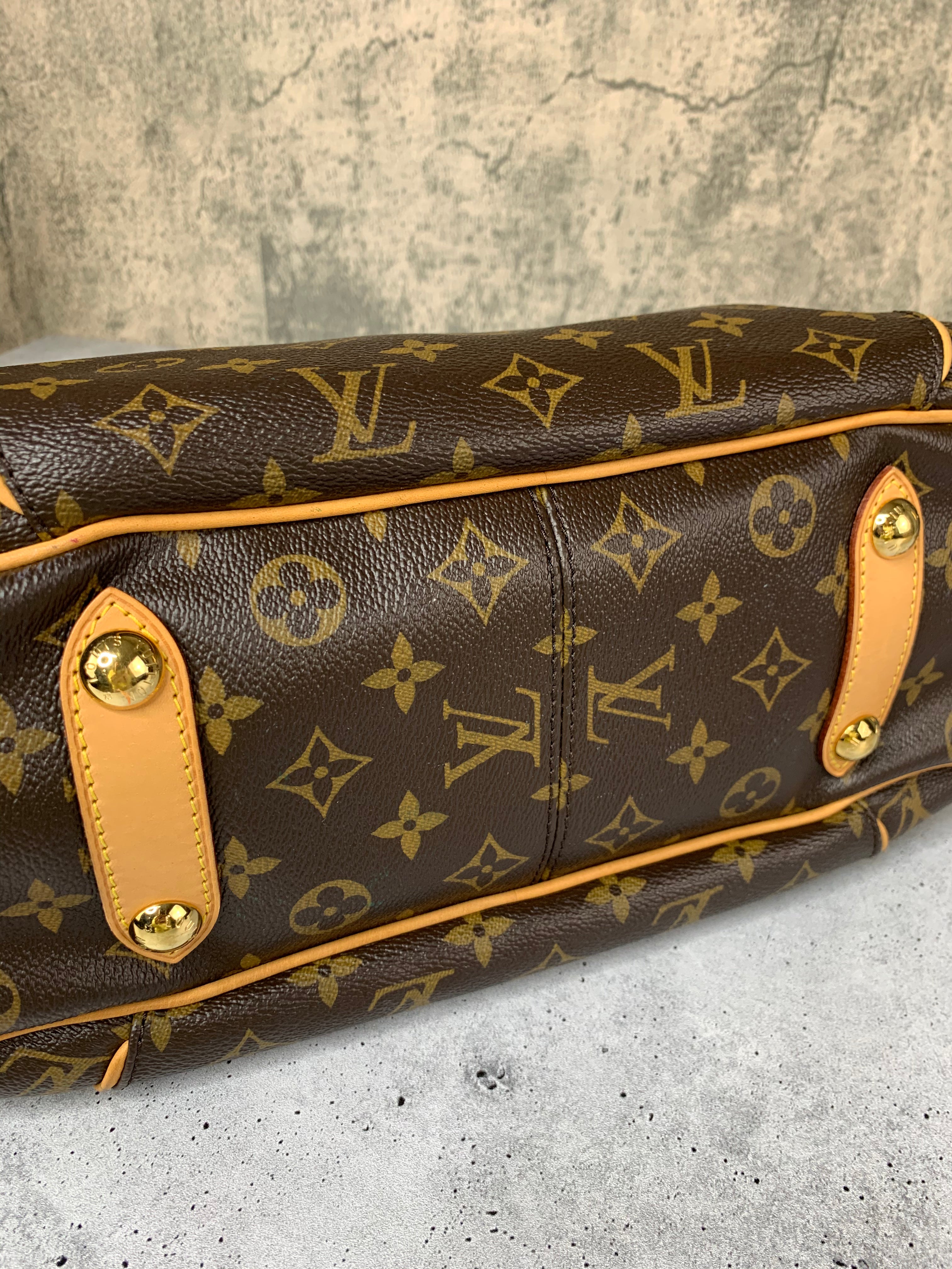 Louis Vuitton Galliera PM