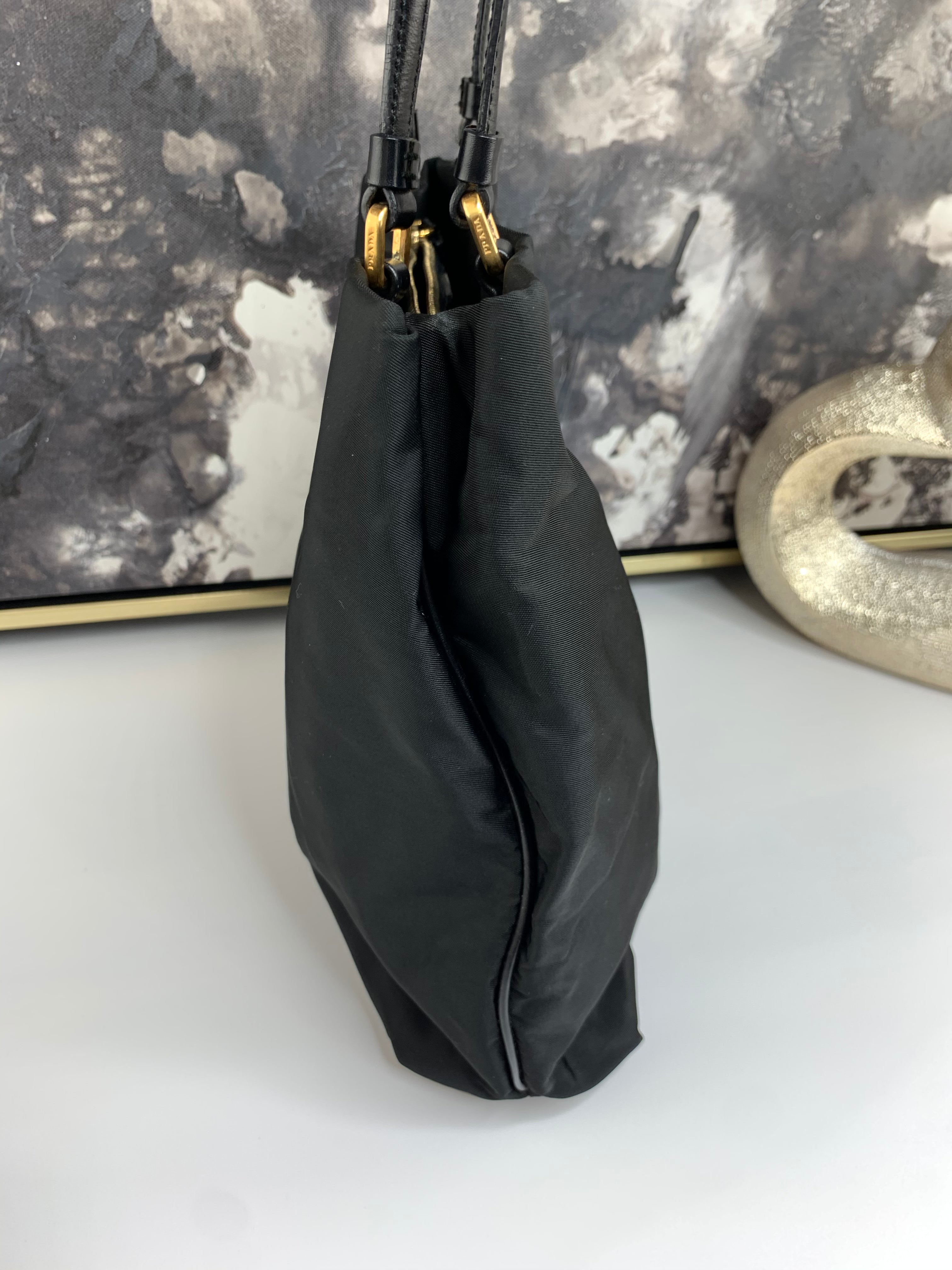 Prada Small Tote Bag – yourvintagelvoe