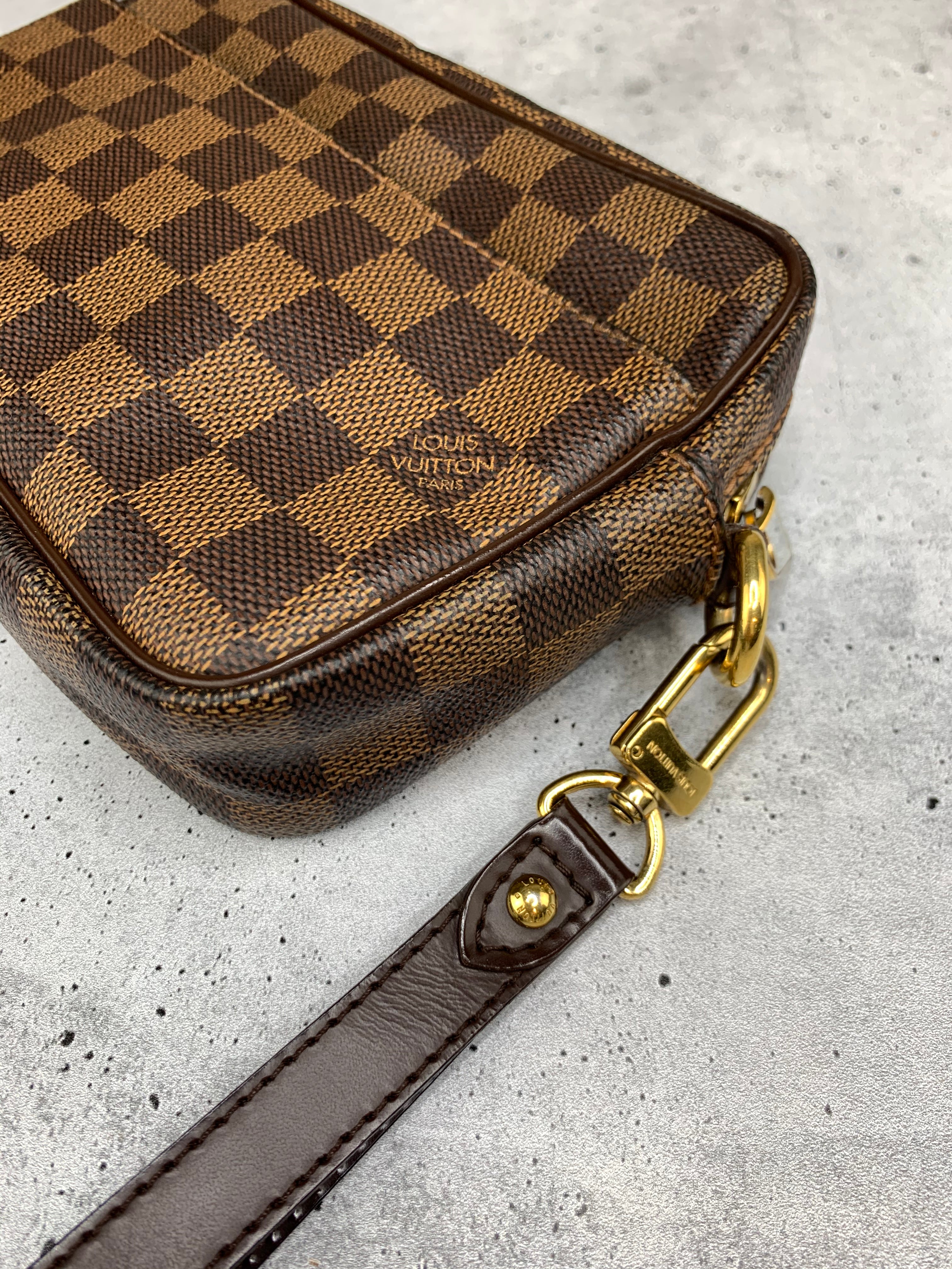 Louis Vuitton Clutch