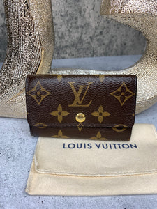 Louis Vuitton 6 Key Holder