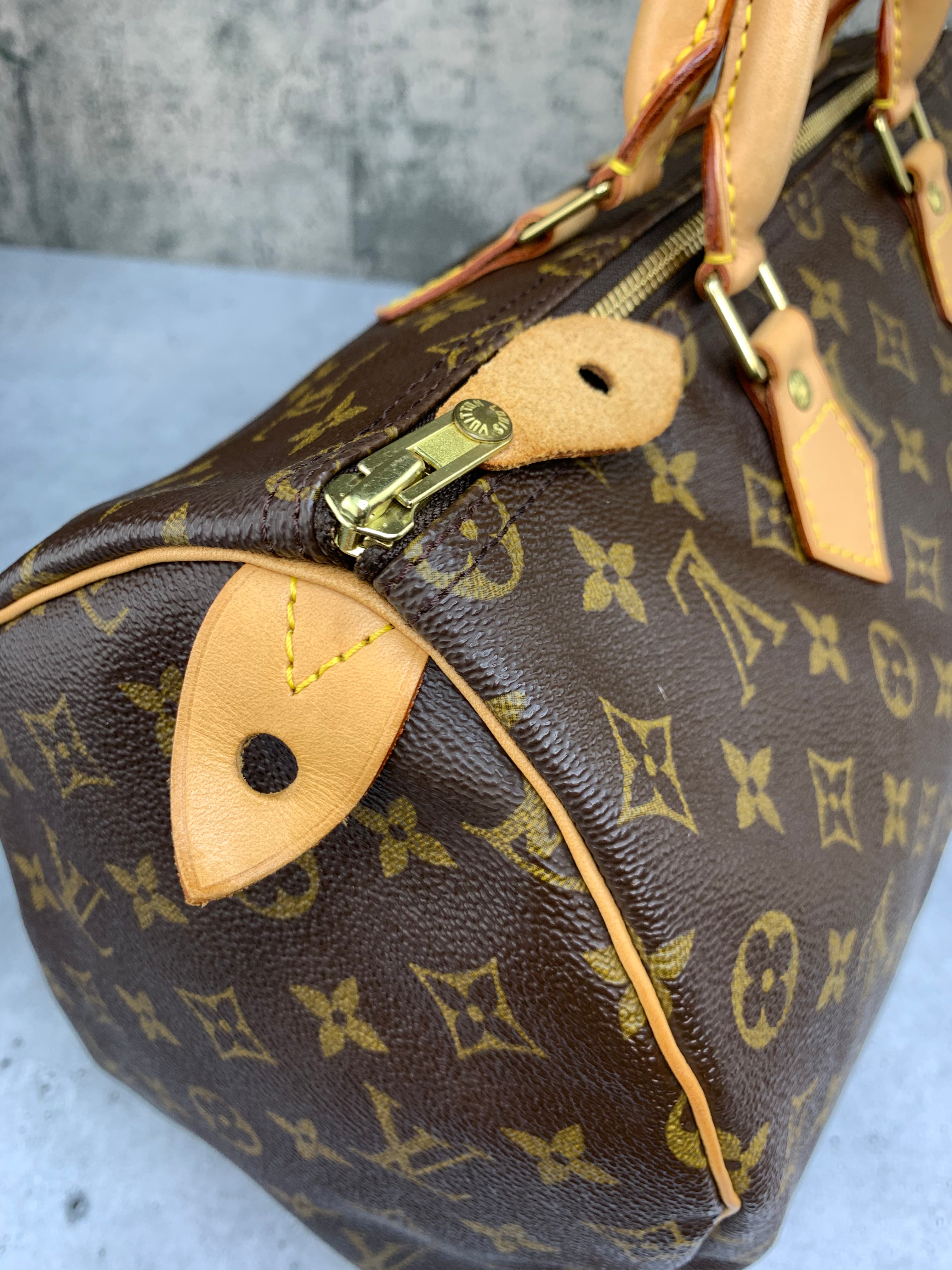 Louis Vuitton Speedy 35