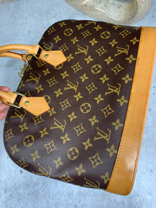 Louis Vuitton Alma PM