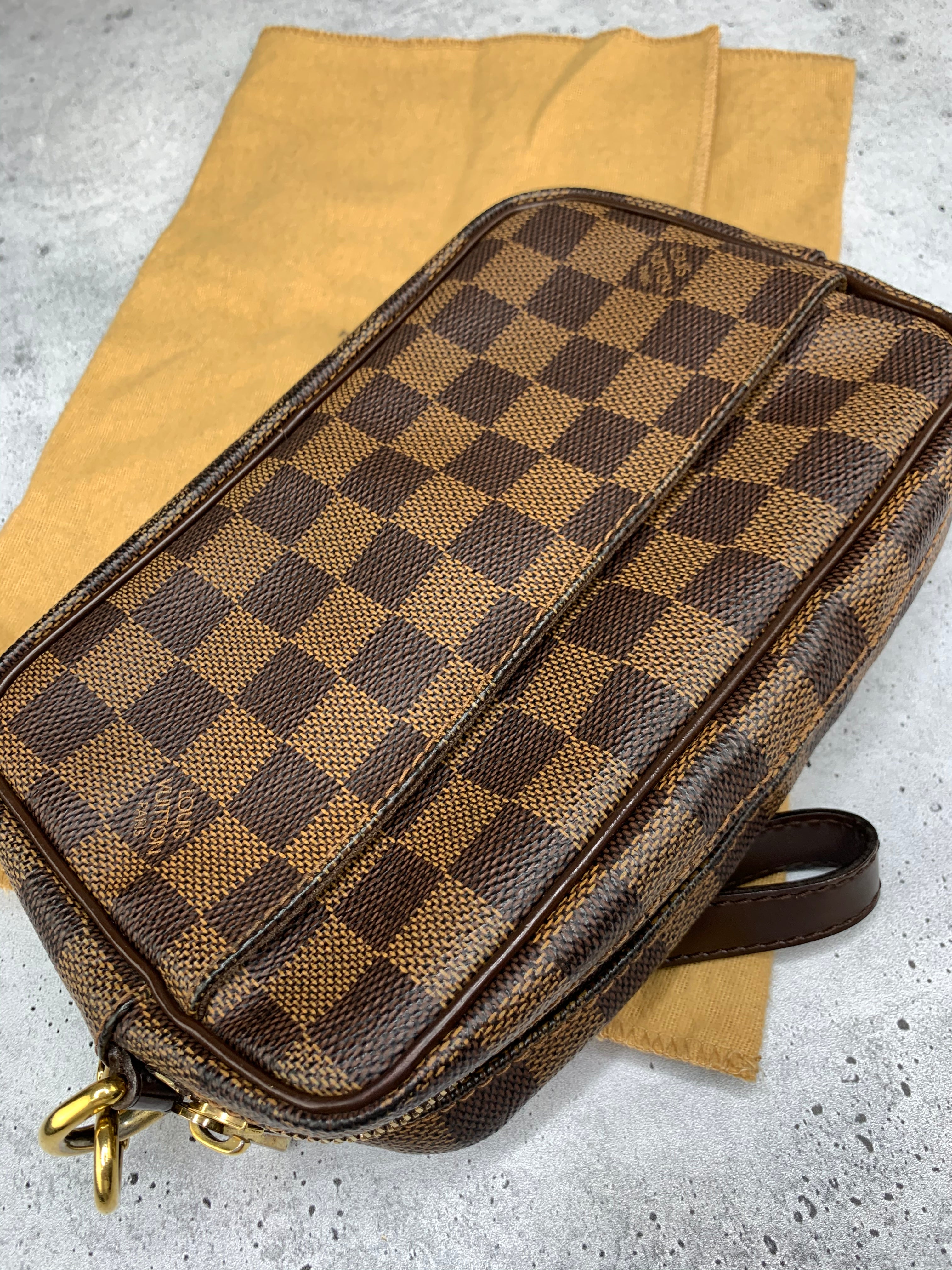 Louis Vuitton Clutch