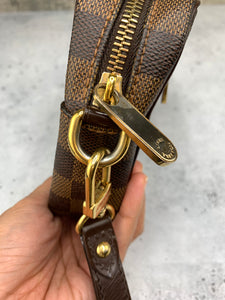 Louis Vuitton Clutch