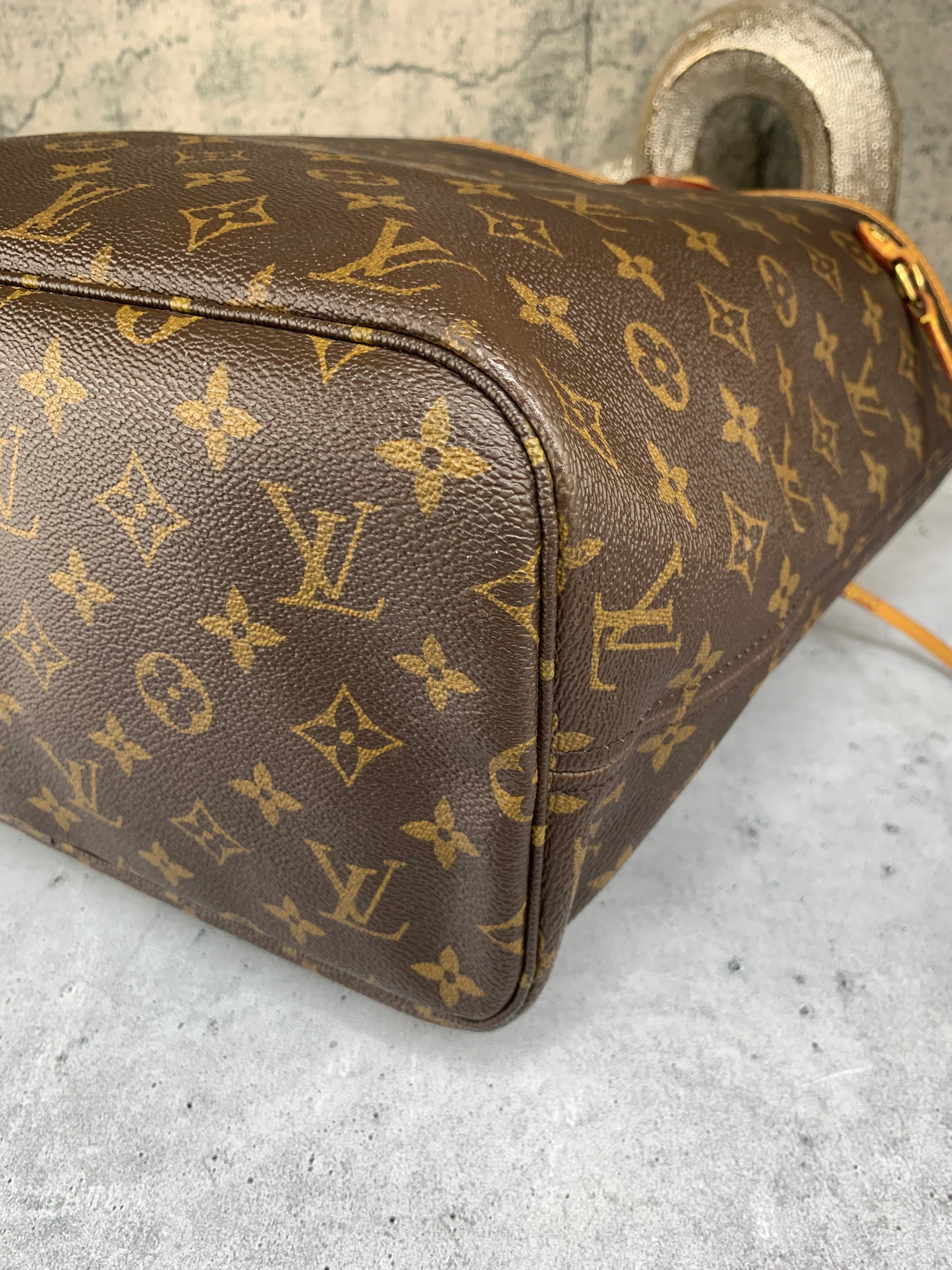 Louis Vuitton Neverfull MM