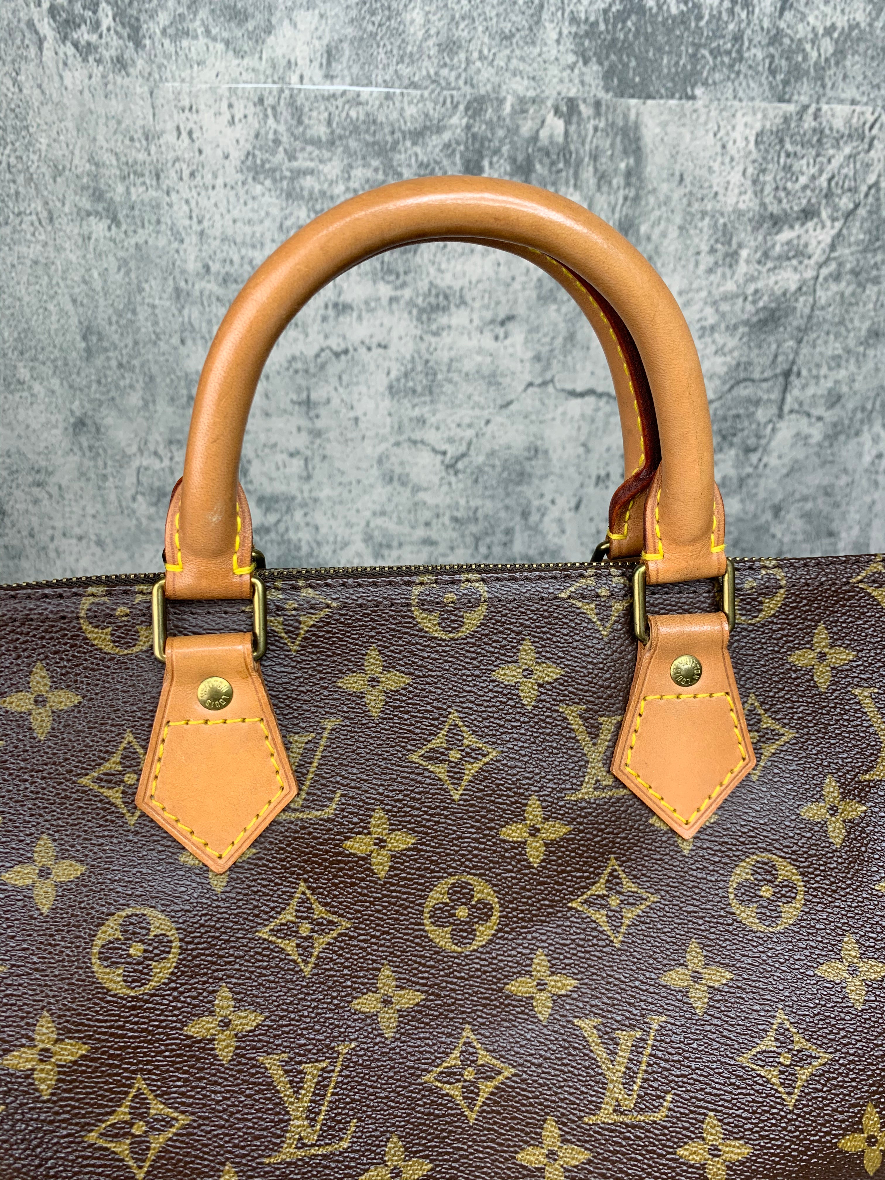 Louis Vuitton Speedy 35