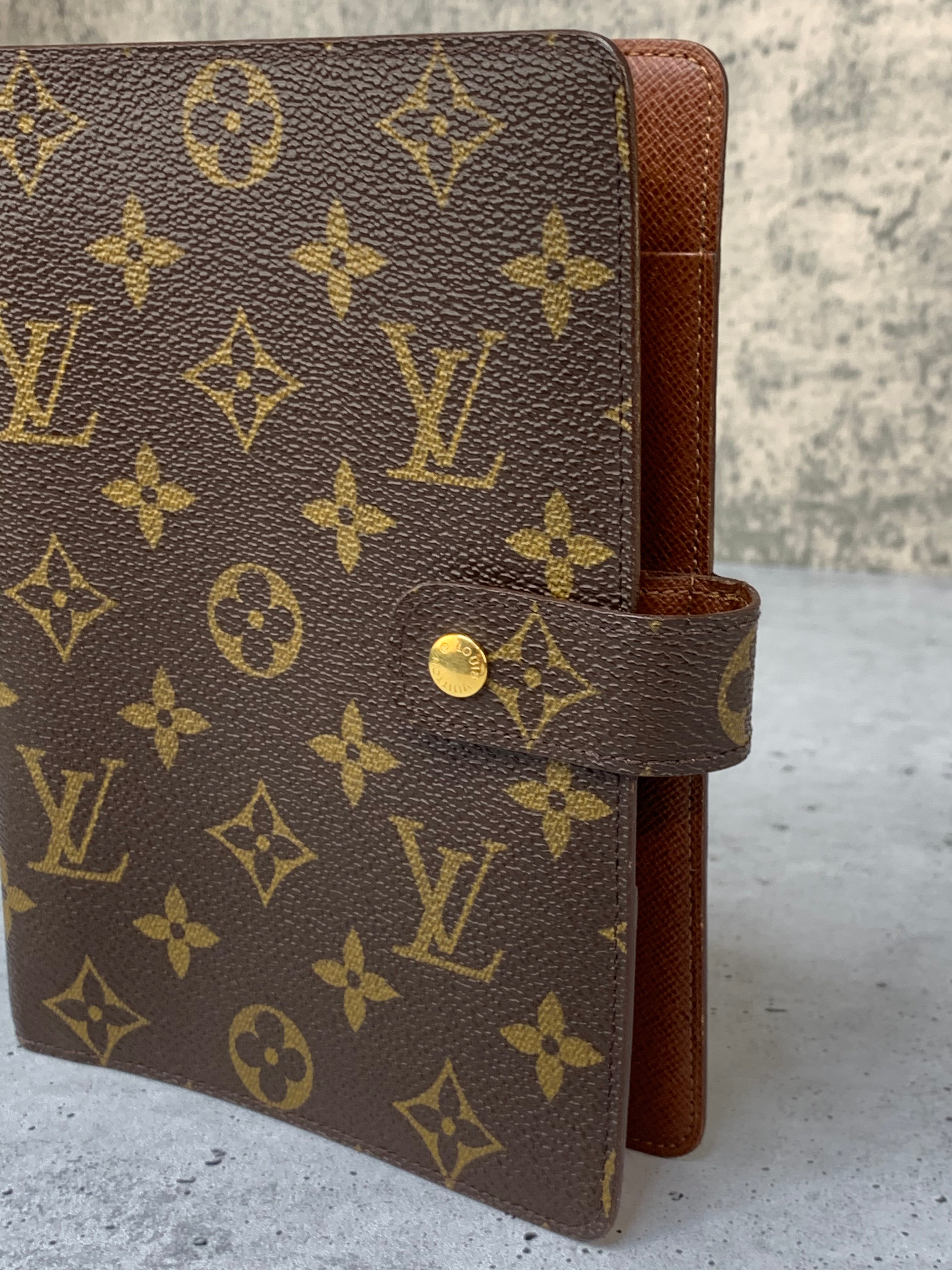 Louis Vuitton Agenda MM