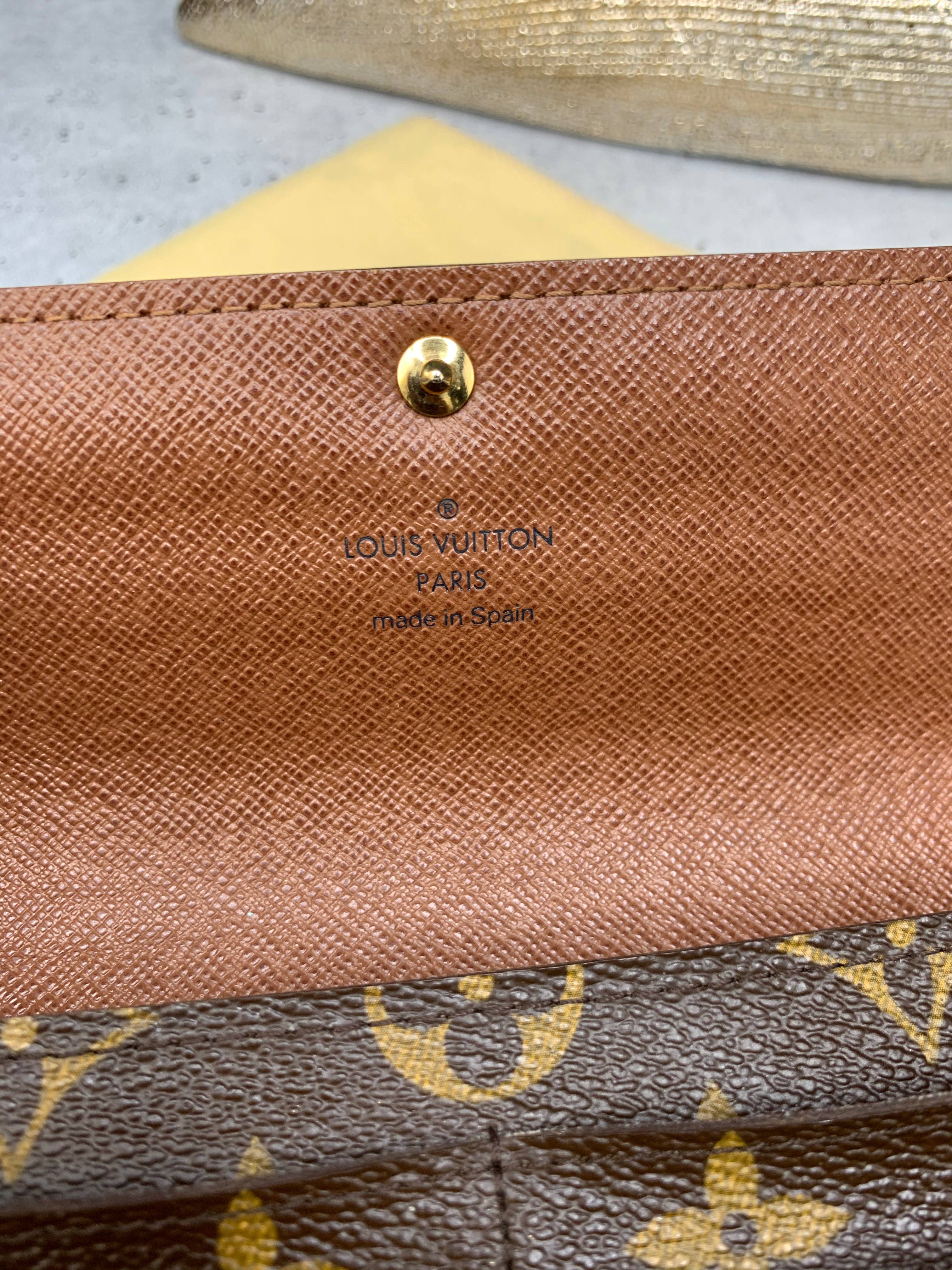 Louis Vuitton Sarah Wallet