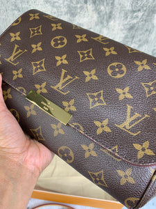 Louis Vuitton Favorite MM