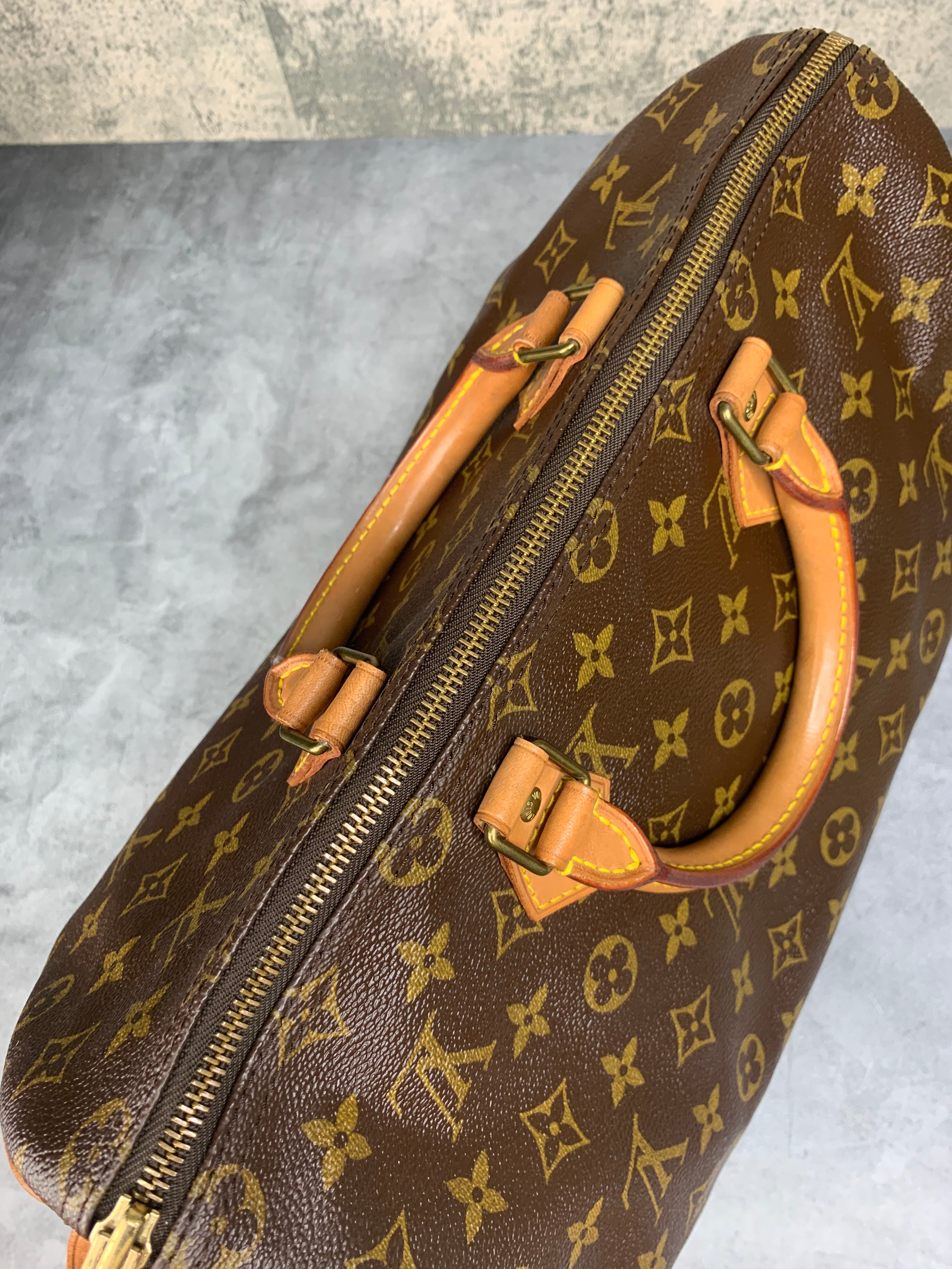 Louis Vuitton Speedy 35