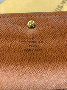 Louis Vuitton Sarah Wallet