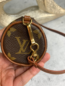 Louis Vuitton Black Monogram Satin Mini Papillon Accessories Pochette Bag -  Yoogi's Closet