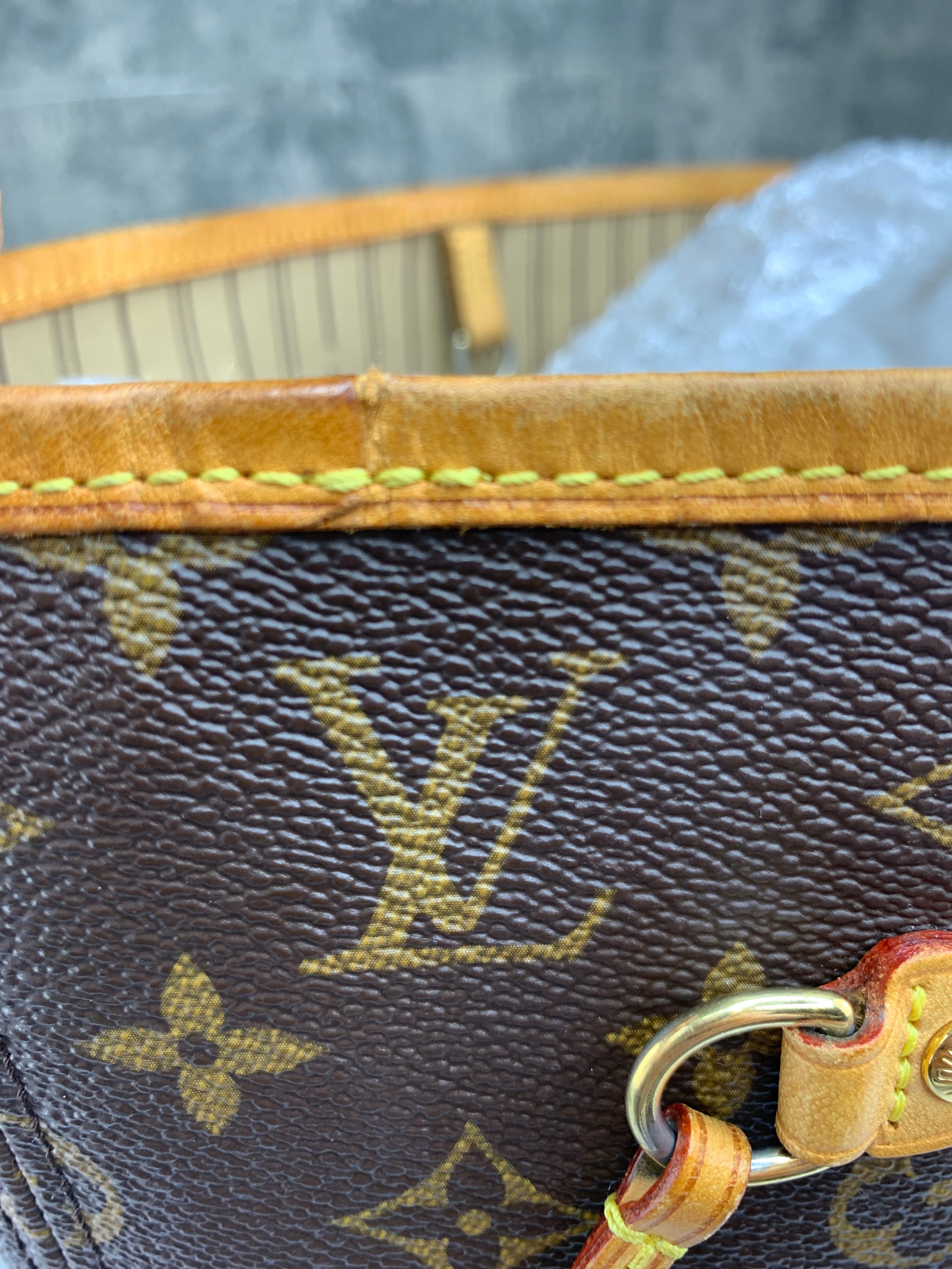 Louis Vuitton Neverfull MM