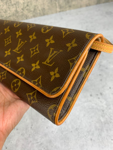 Louis Vuitton Twin Pochette GM