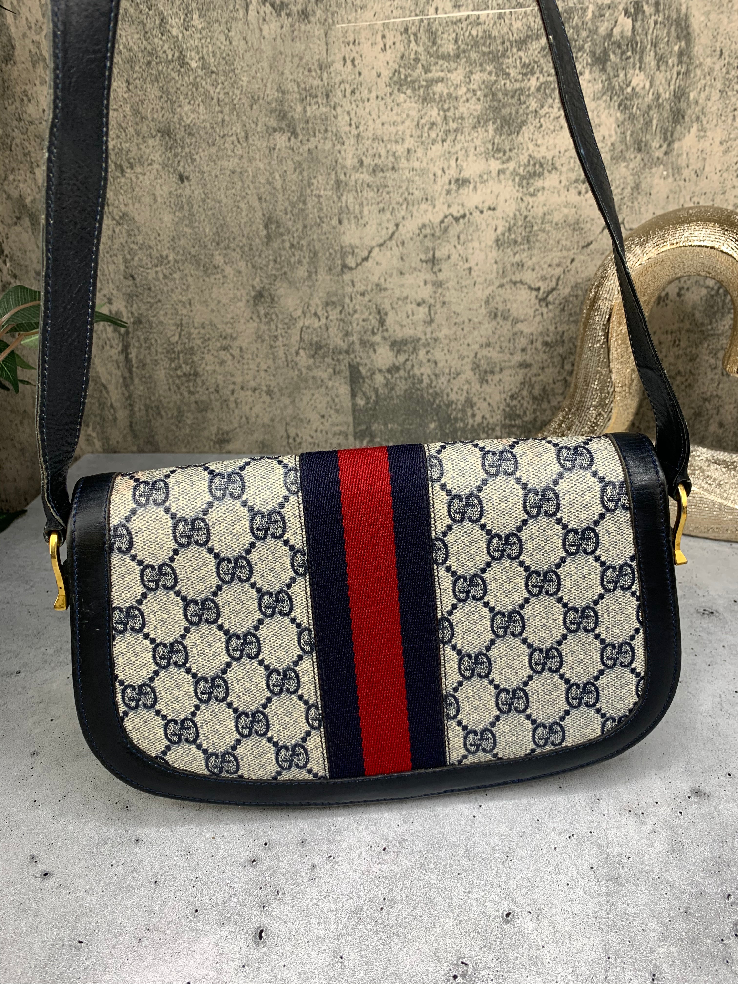 Gucci Shoulder Bag