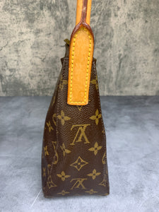 Louis Vuitton Looping MM