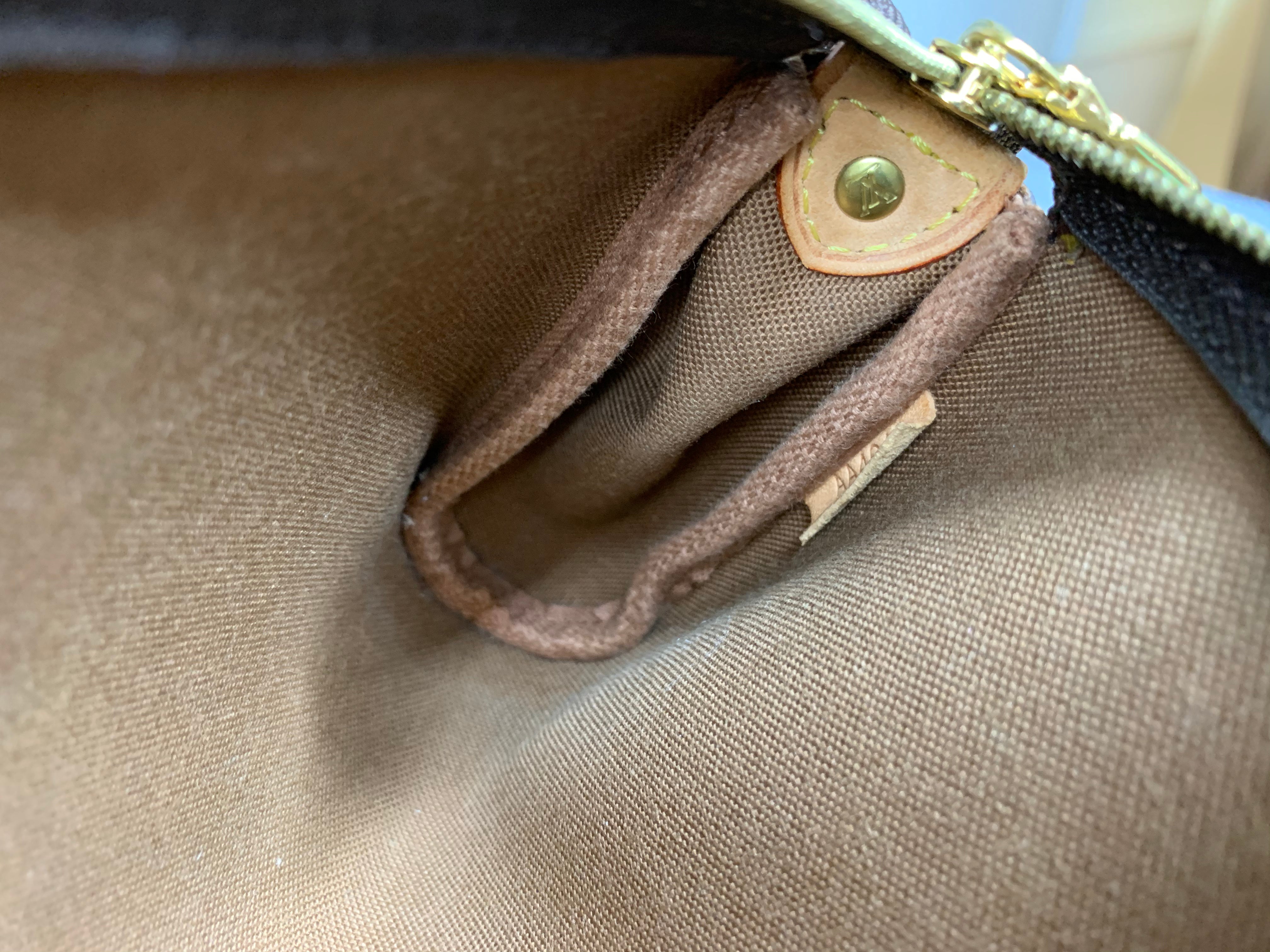 Louis Vuitton Eva Clutch/ Crossbody