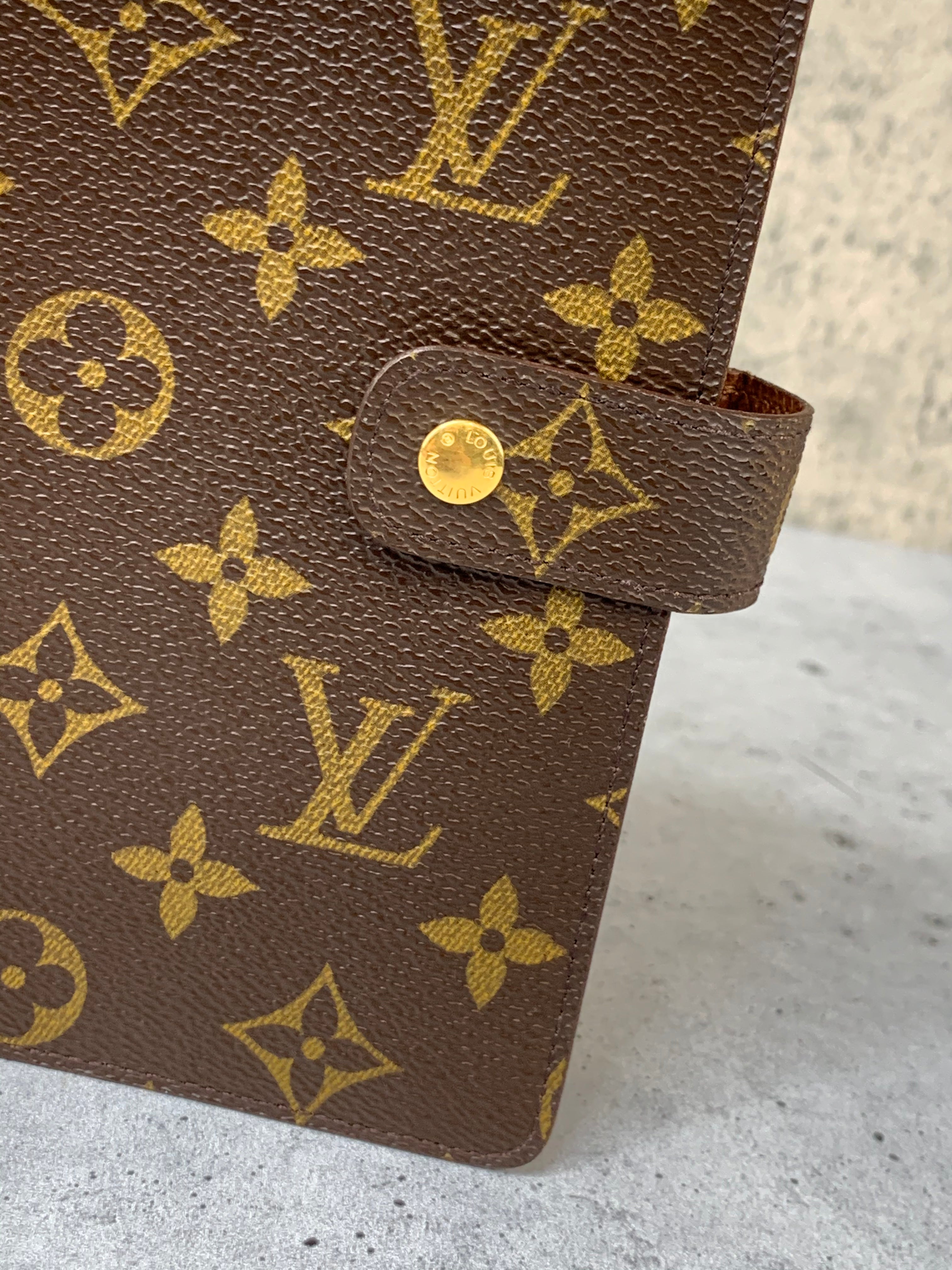 Louis Vuitton Agenda MM