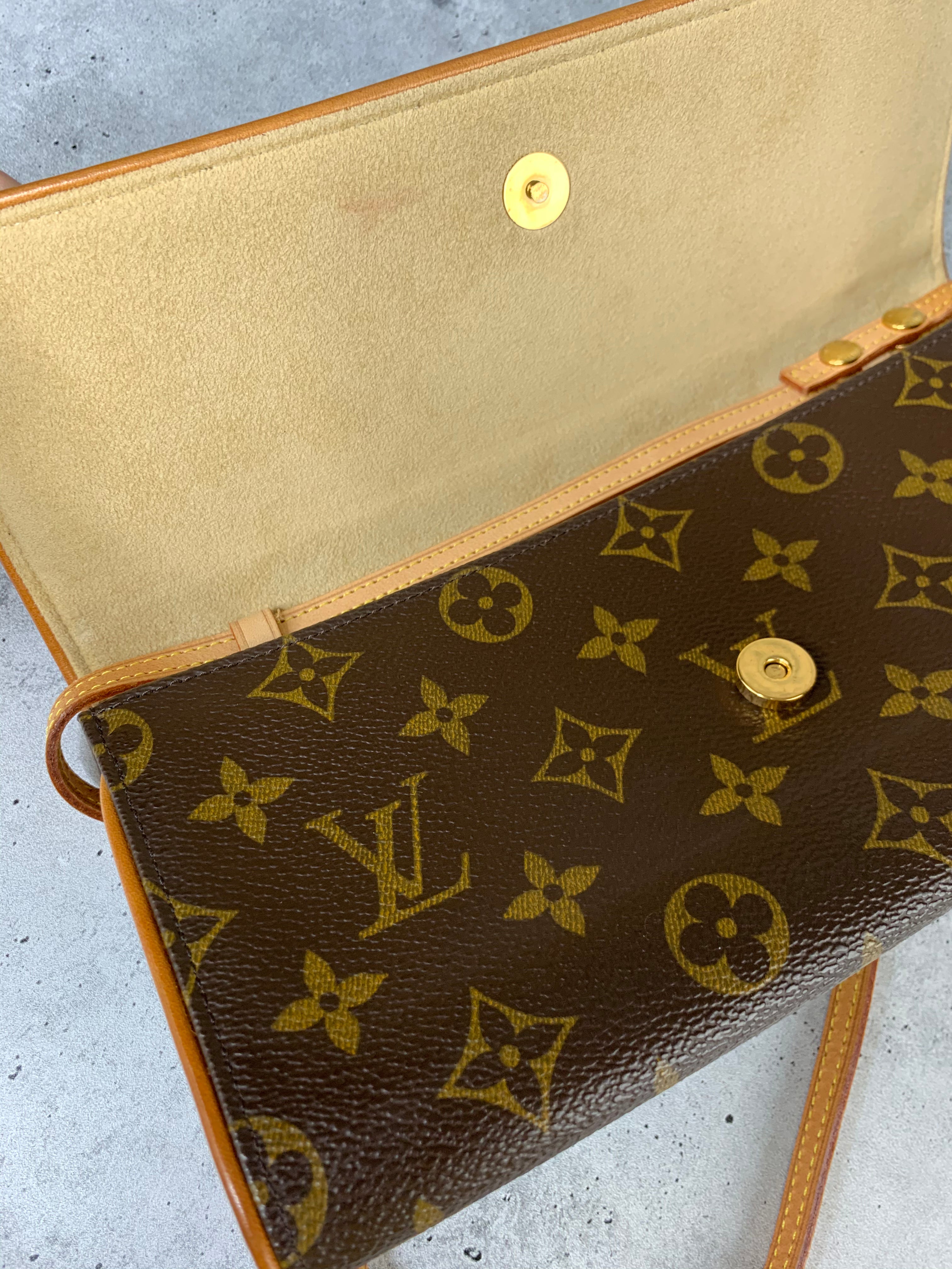 Louis Vuitton Twin Pochette GM