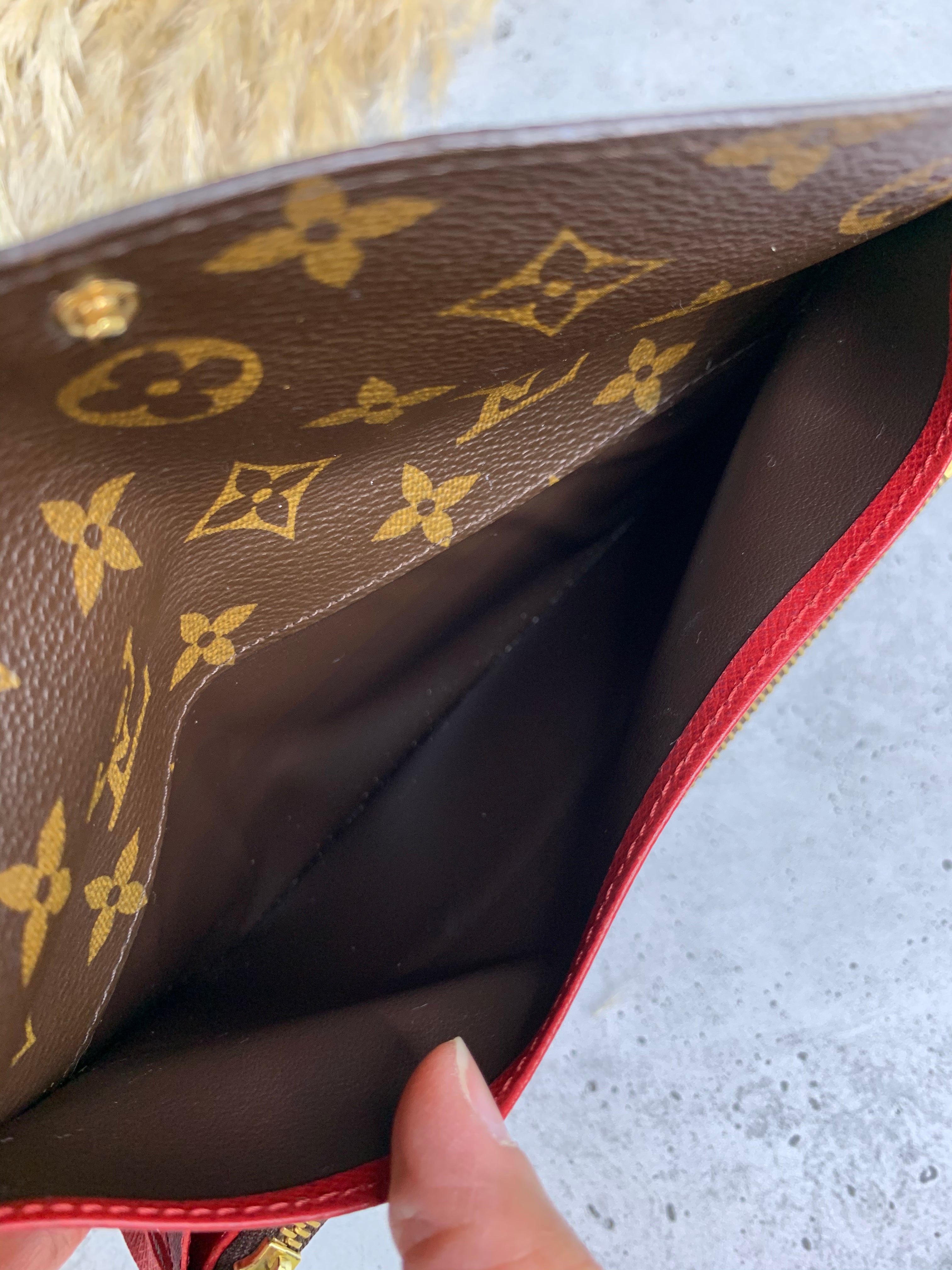 Louis Vuitton Emily Wallet