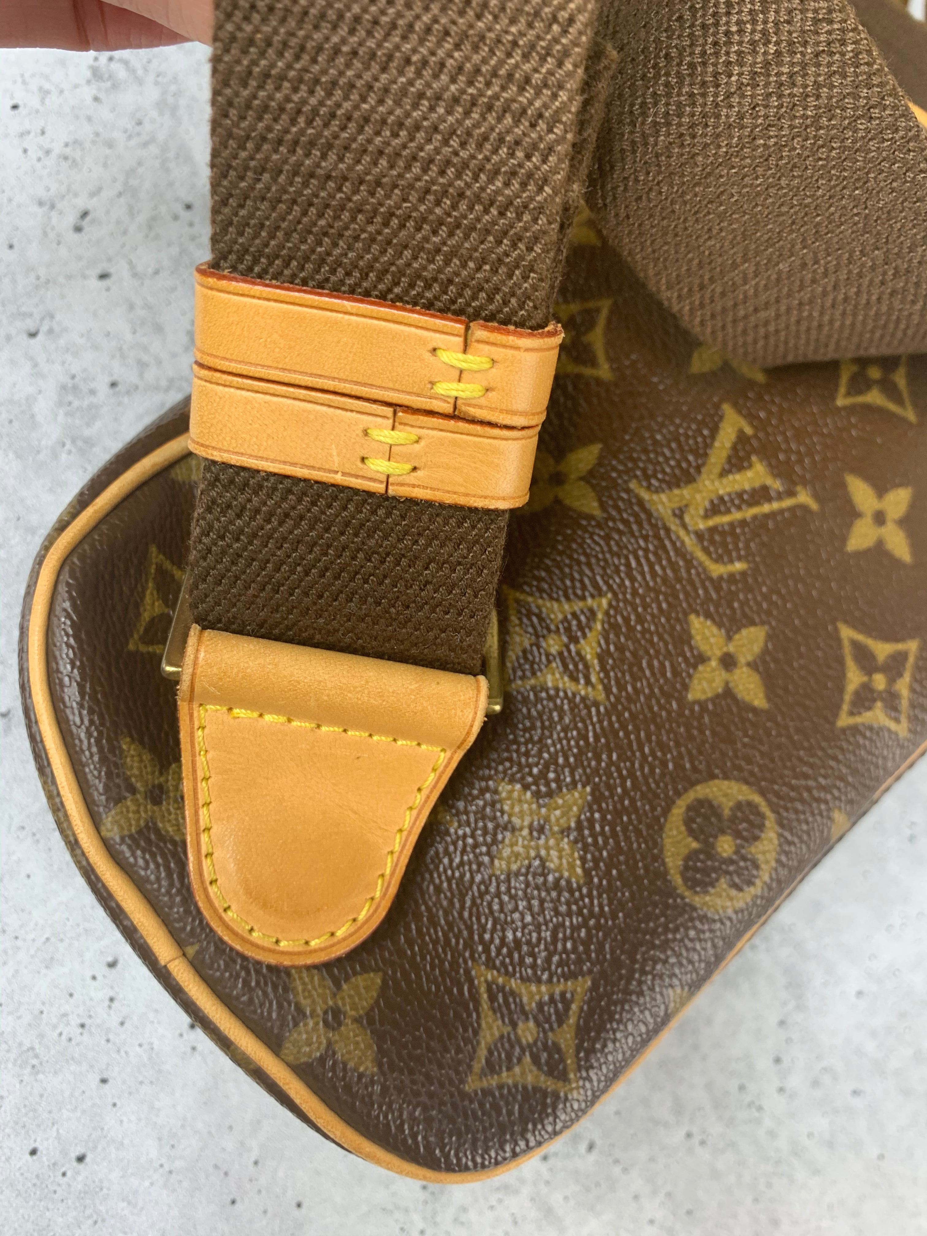 Louis Vuitton Pochette Gange