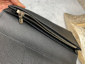 Louis Vuitton Brazza Wallet