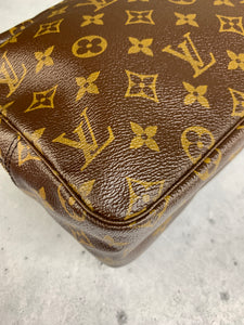 Louis Vuitton Trousse 28