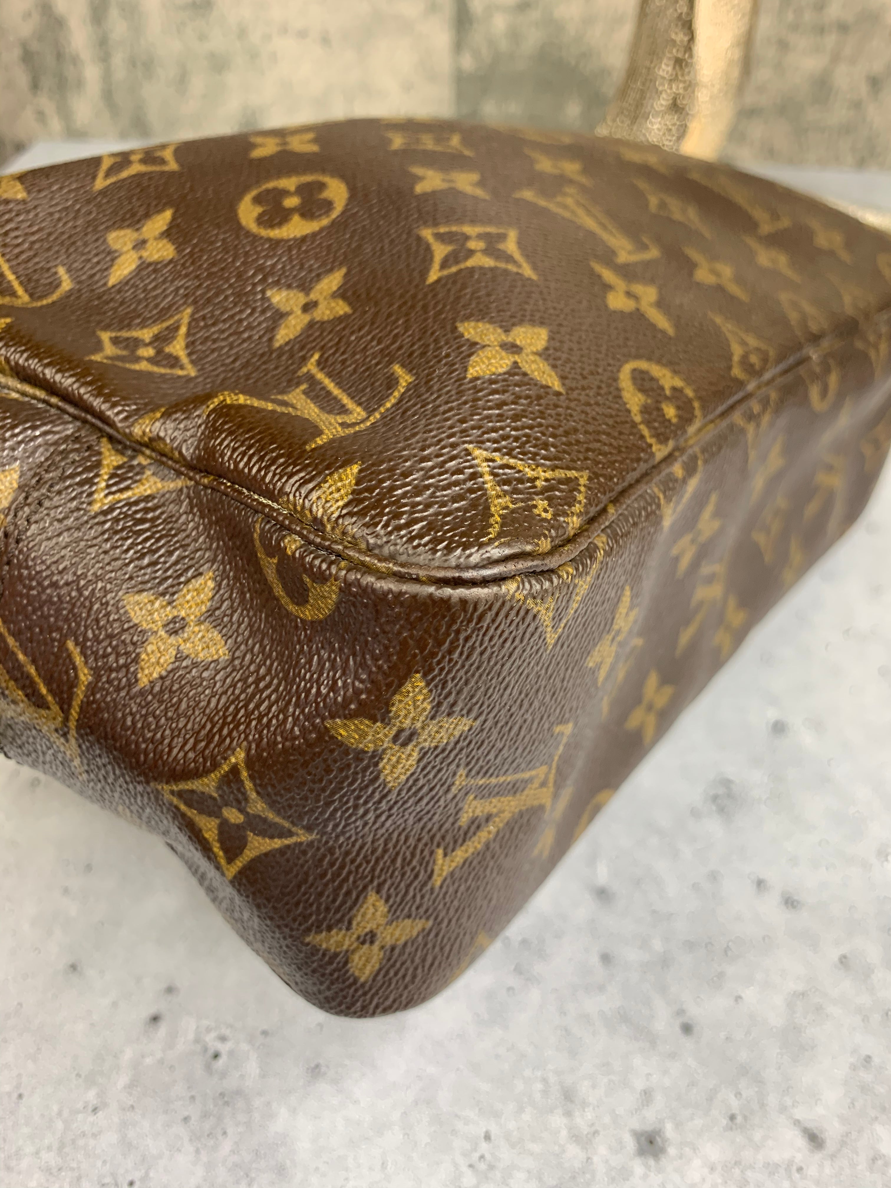 Louis Vuitton Trousse 28