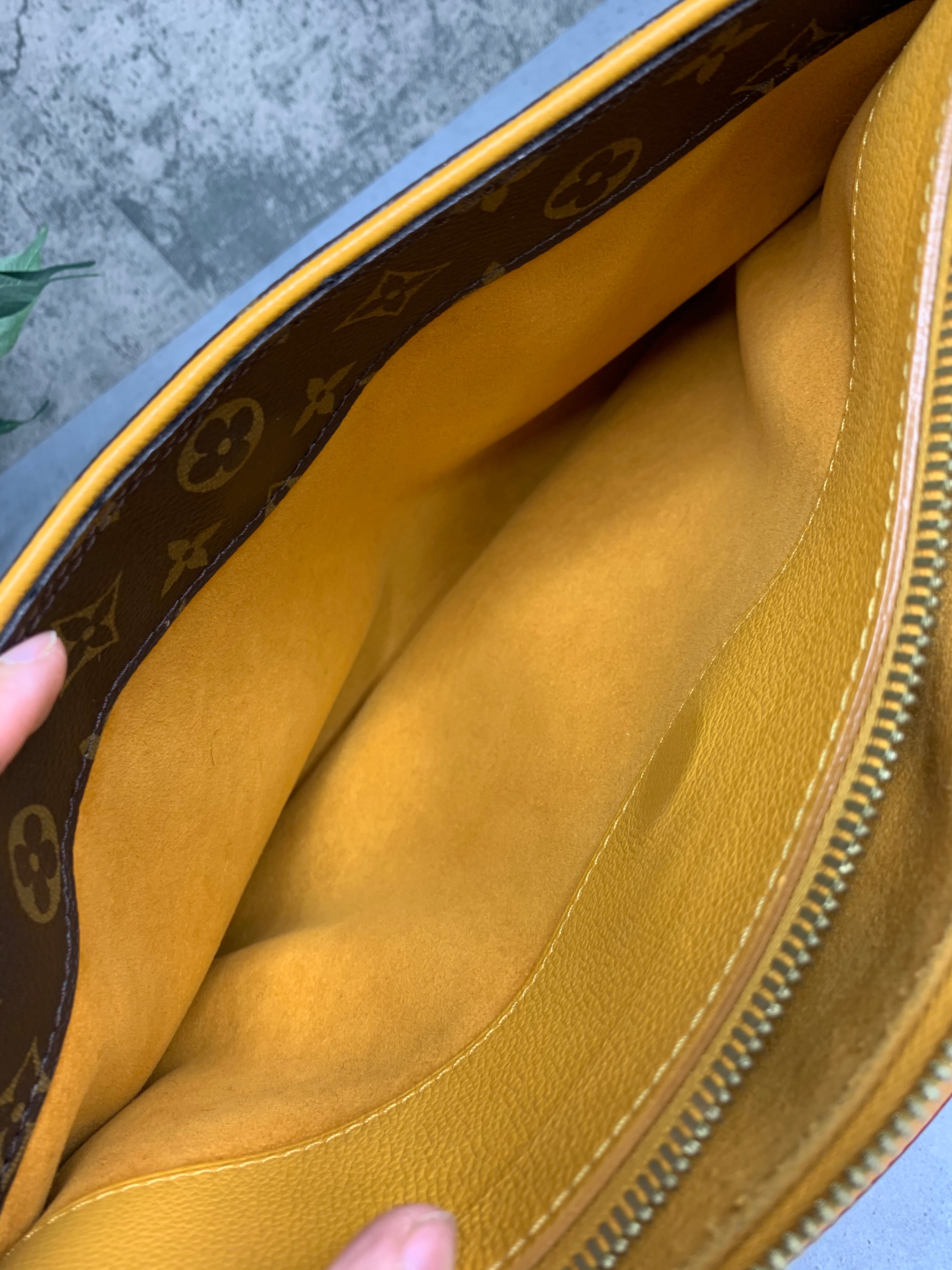 Louis Vuitton Saffron Pallas Bag