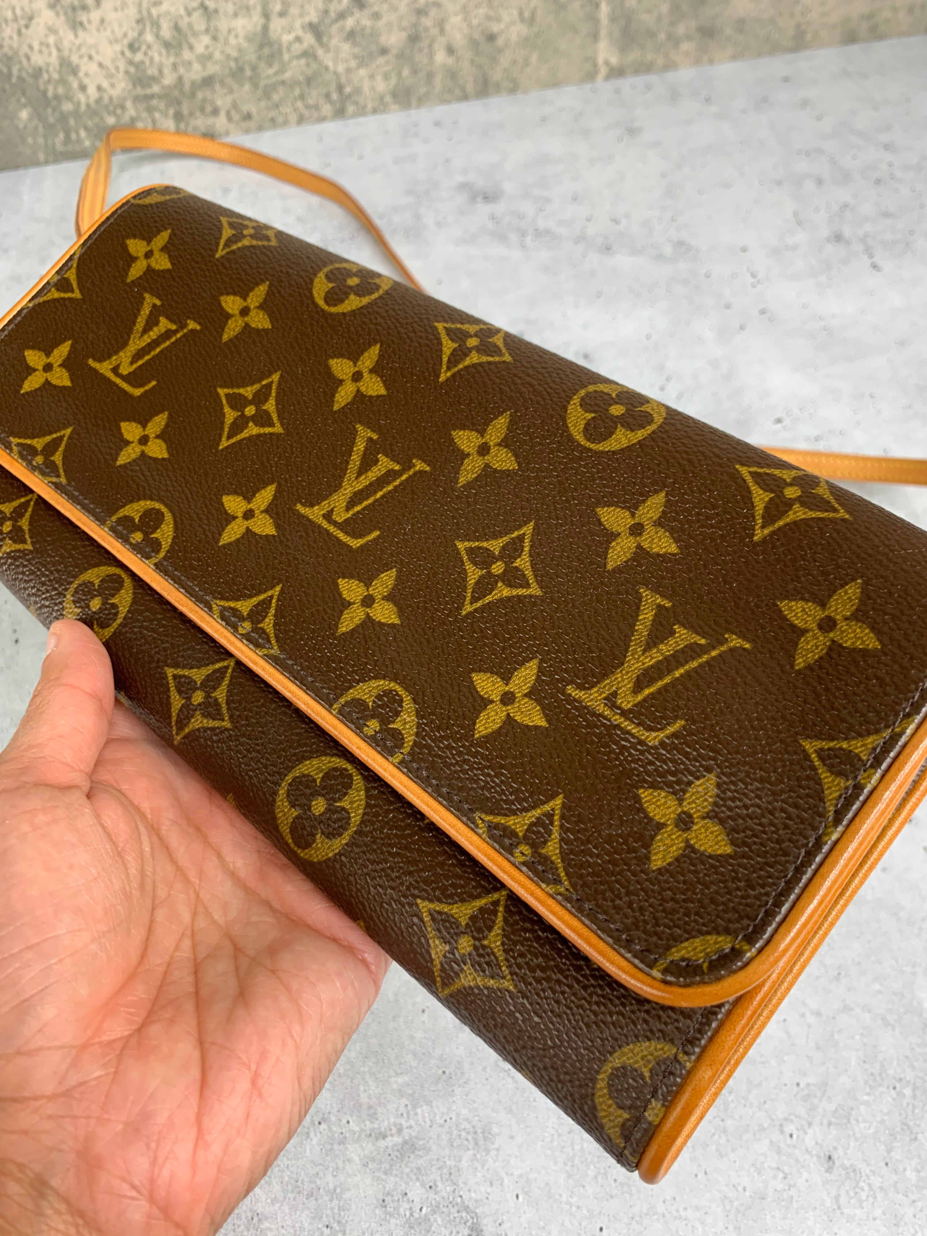 Louis Vuitton Twin Pochette GM