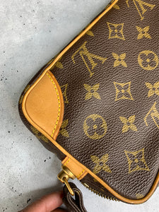 Louis Vuitton Marly Dragonne Clutch