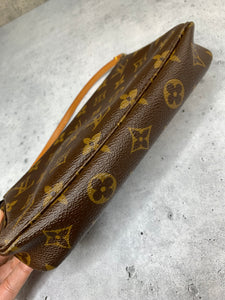 Louis Vuitton Pochette Accessories