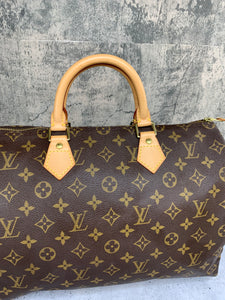 Louis Vuitton Speedy 35