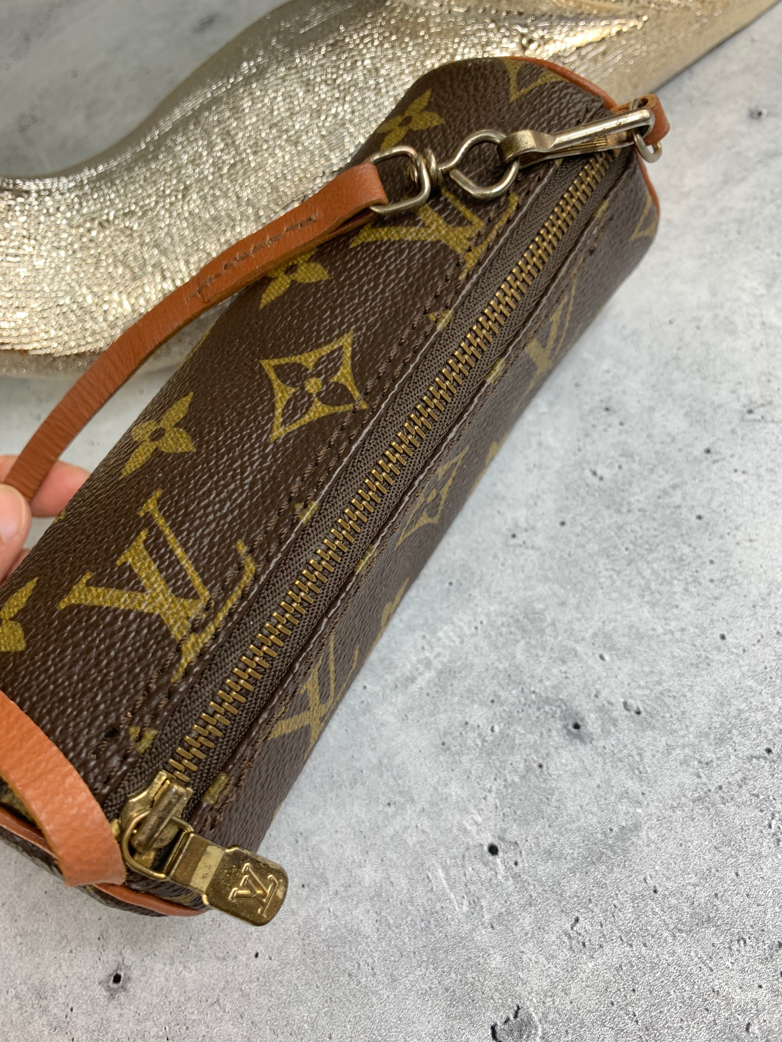 Louis Vuitton Mini Papillon