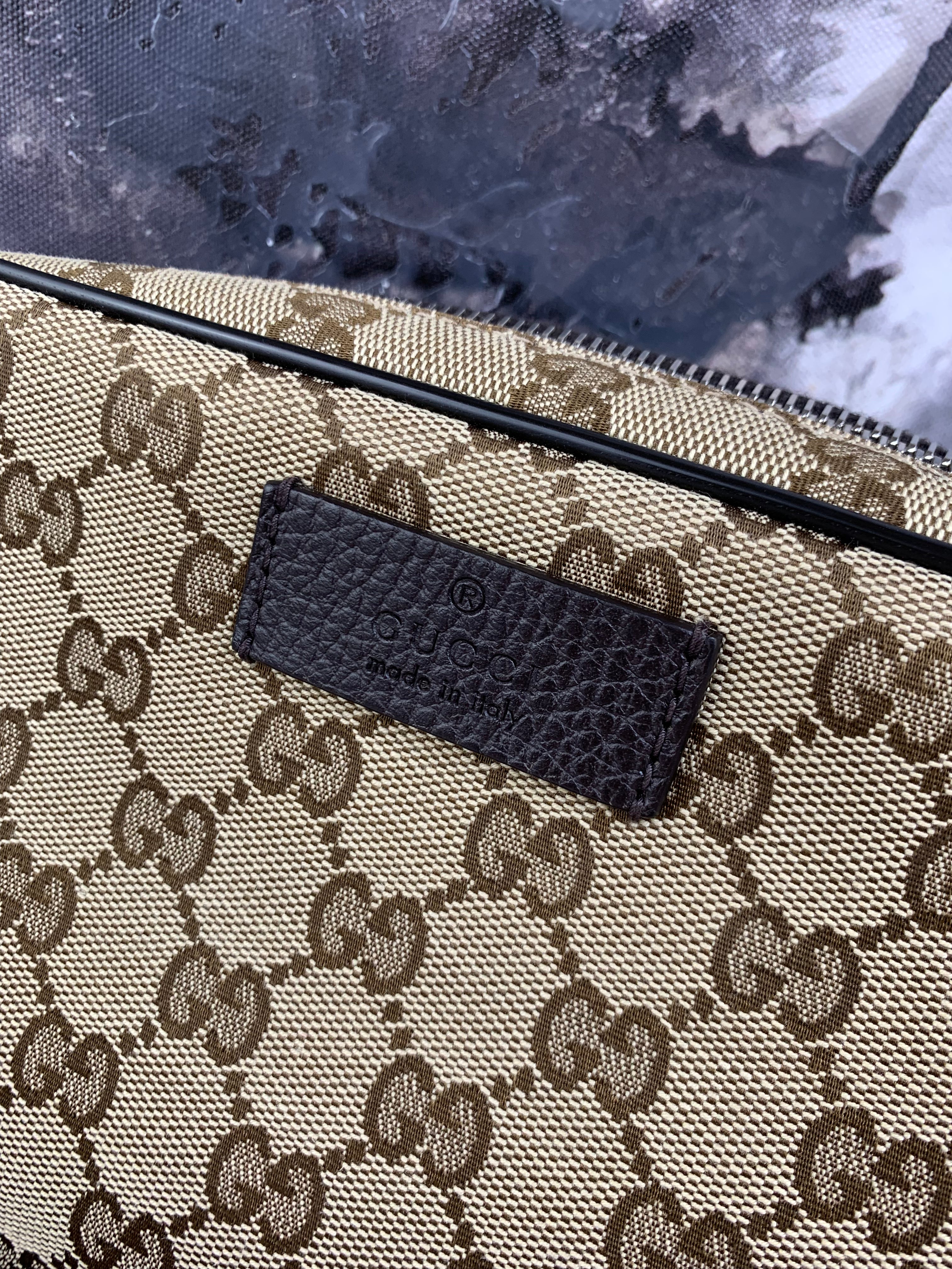 Gucci Crossbody Bag