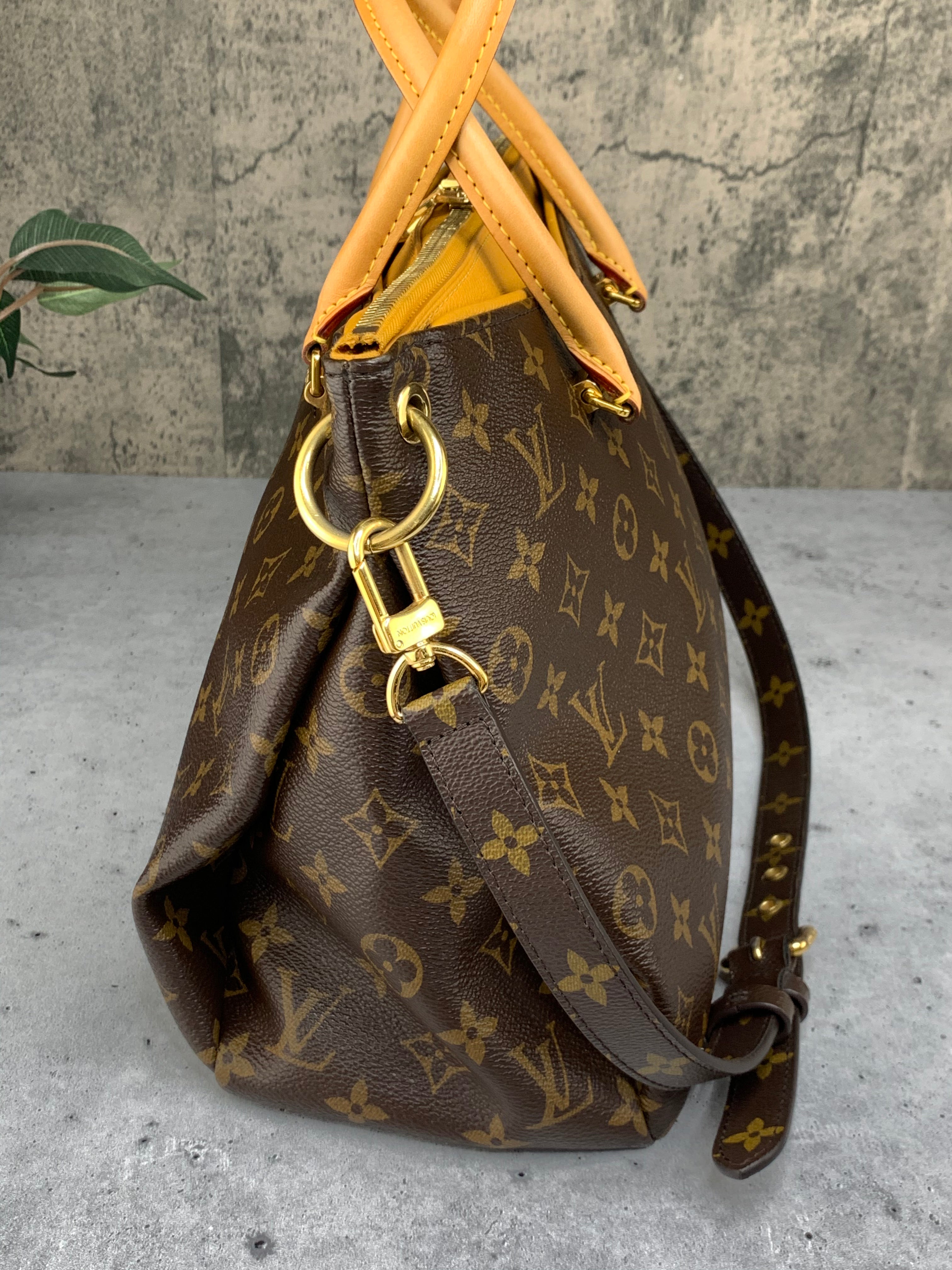 Louis Vuitton Saffron Pallas Bag