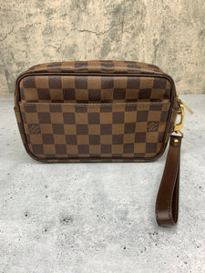 Louis Vuitton Clutch