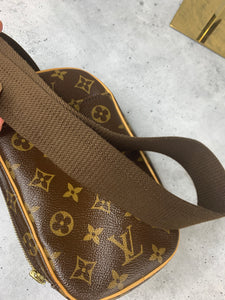 Louis Vuitton Pochette Gange