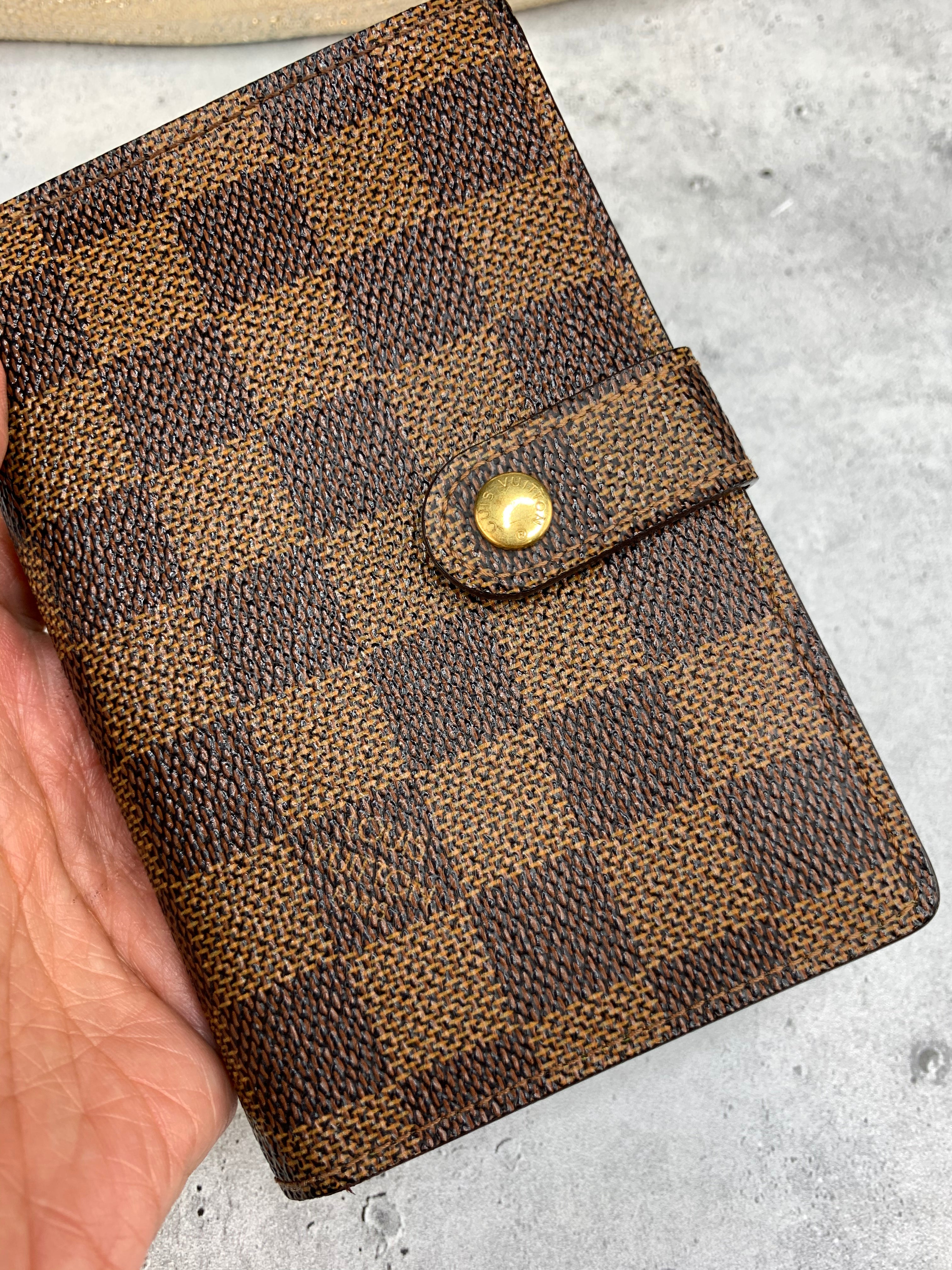 Louis Vuitton Kisslock Short Wallet