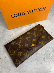 Louis Vuitton Josephine Wallet