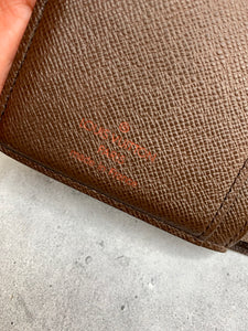 Louis Vuitton Kisslock Short Wallet