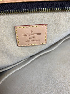 Louis Vuitton Croissant GM – yourvintagelvoe