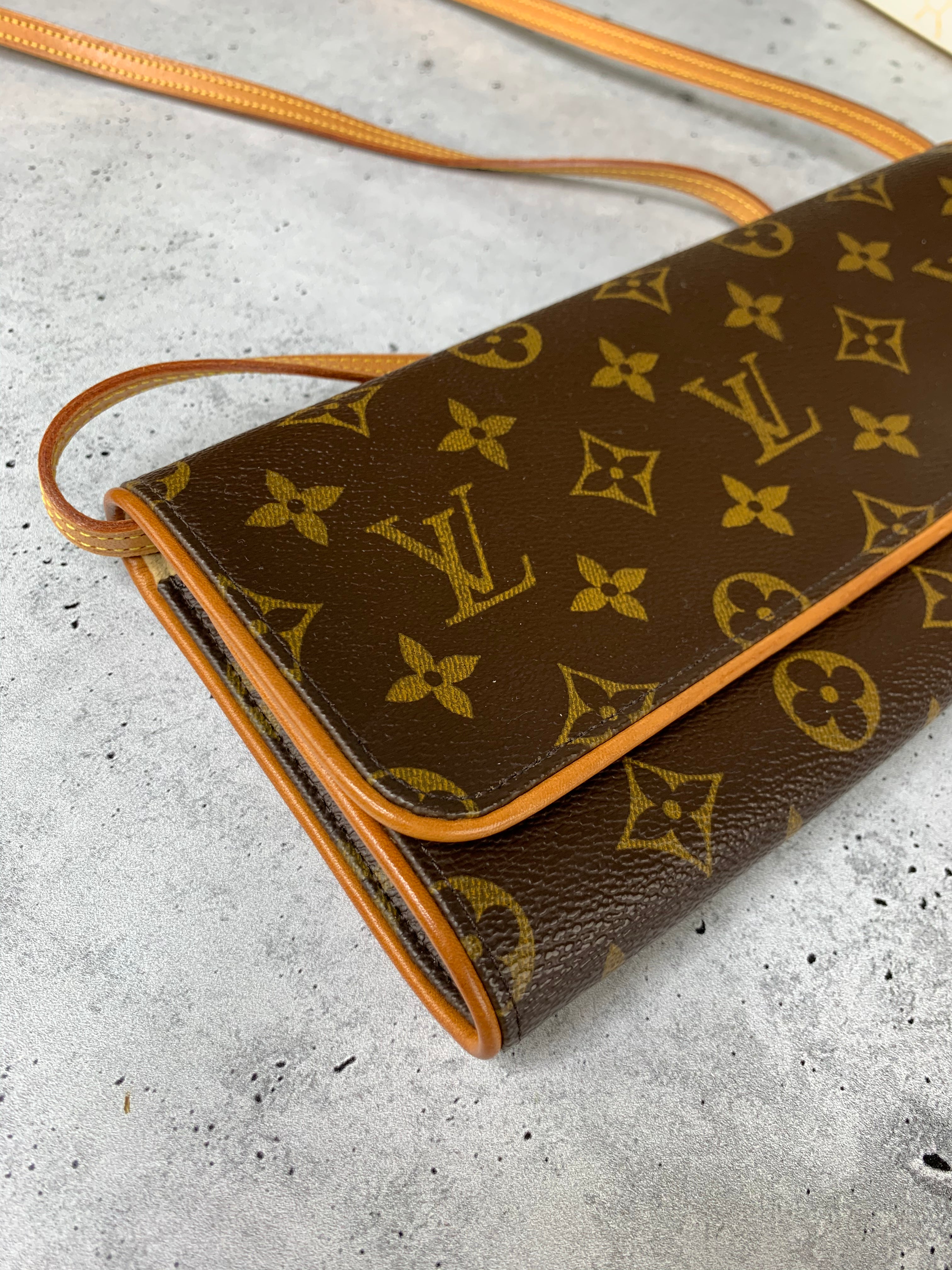 Louis Vuitton Twin Pochette GM