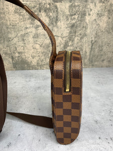 Louis Vuitton Geronimo Crossbody