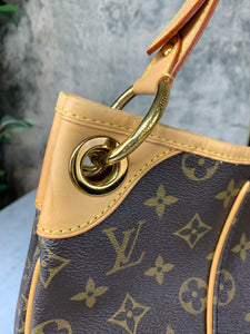 Louis Vuitton Galliera PM